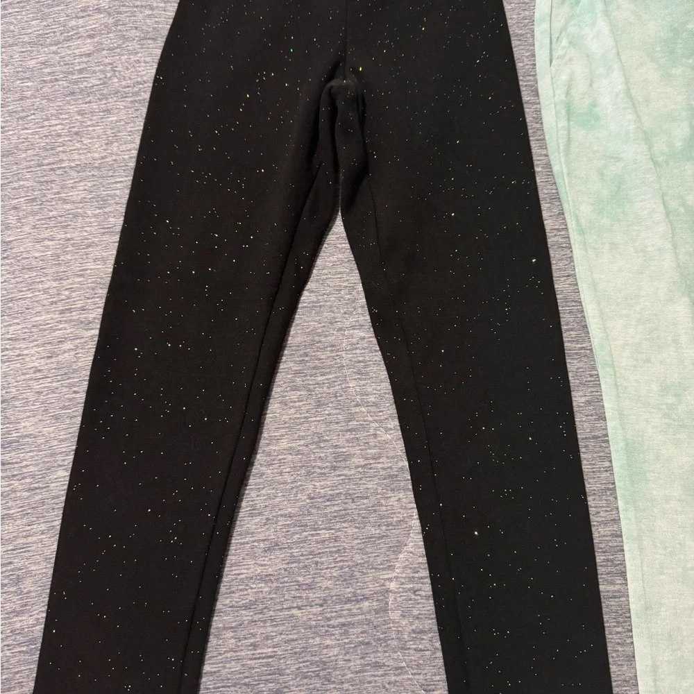 Girls Old Navy Black Speckled Cozy-Lined leggings and Therabouts PJ Pants